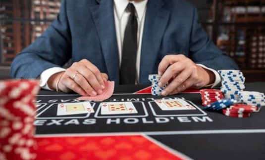 Live roulette table with dealer and game interface